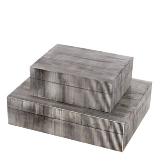 Box Lucille L black white
