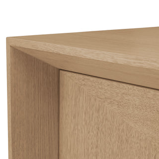 Dresser Sonesta natural oak veneer