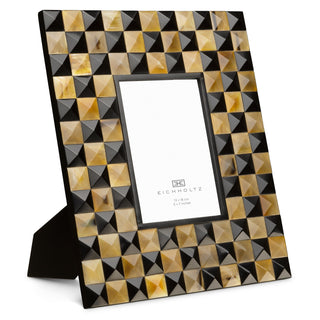 Picture Frame Magician